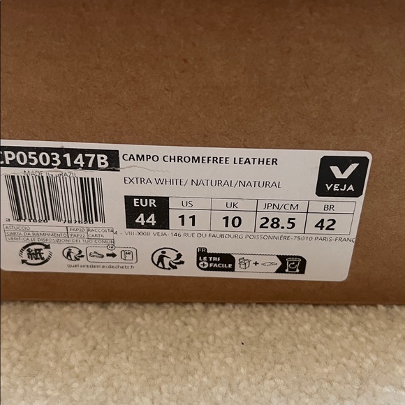 Veja Men's White Campo sneaker chromefree Leather - Picture 5 of 6